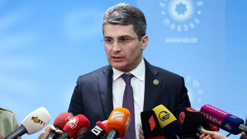 უმრავლესობის წევრი მამუკა მდინარაძე უმრავლესობის წევრი მამუკა მდინარაძე