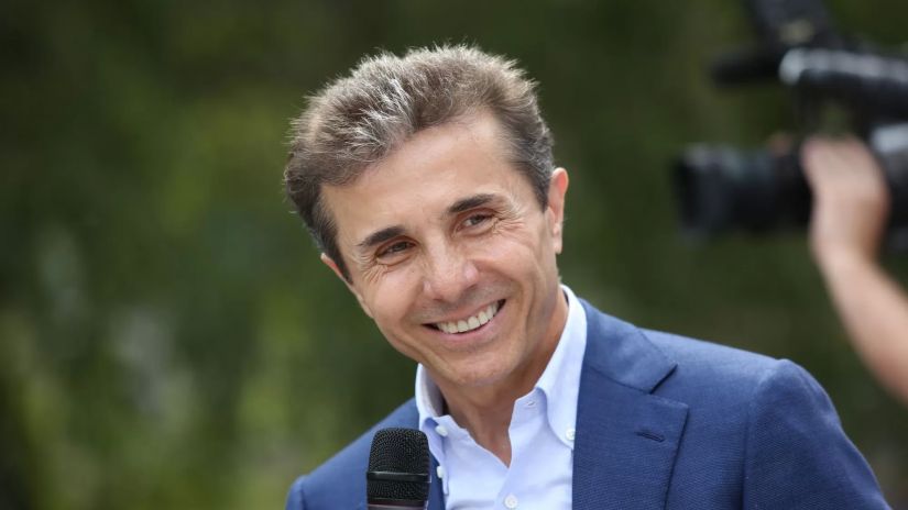 „ქართული ოცნება დემოკრატიული საქართველოს“ თავმჯდომარე ბიძინა ივანიშვილი Digest.ge „ქართული ოცნება დემოკრატიული საქართველოს“ თავმჯდომარე ბიძინა ივანიშვილი Digest.ge