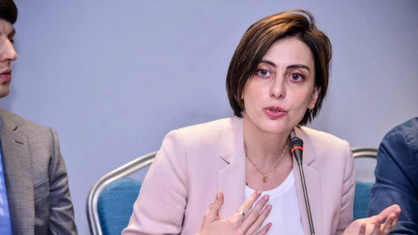 ხატია დეკანოიძე