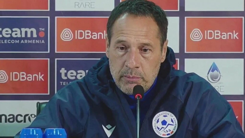 სომხეთის ნაკრების მწვრთნელი სომხეთის ნაკრების მწვრთნელი