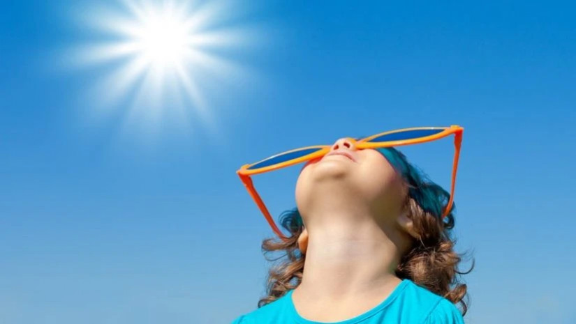 როგორ დავიცვათ ბავშვები ძლიერი სიცხის დროს