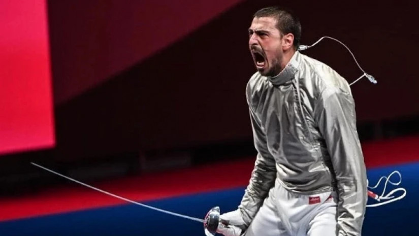  სანდრო ბაზაძე 