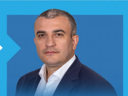 გიორგი დოხტურიშვილი