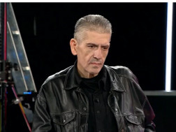 თორნიკე მოლაშვილი