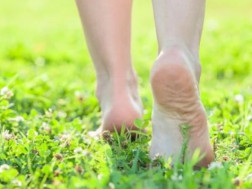 ფეხშიშველი სიარული