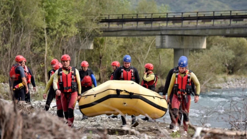 მაშველებიმაშველები