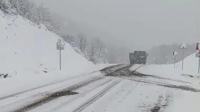 თოვლი, გზები