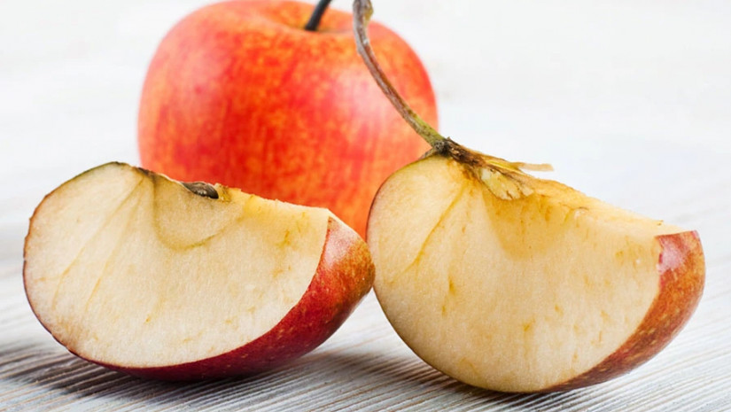 \მუქდება გაჭრილი ვაშლი?