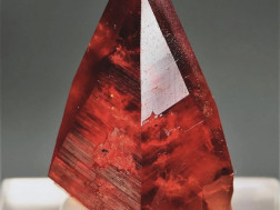 წითელი ქვა