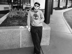 ემიგრანტიემიგრანტი