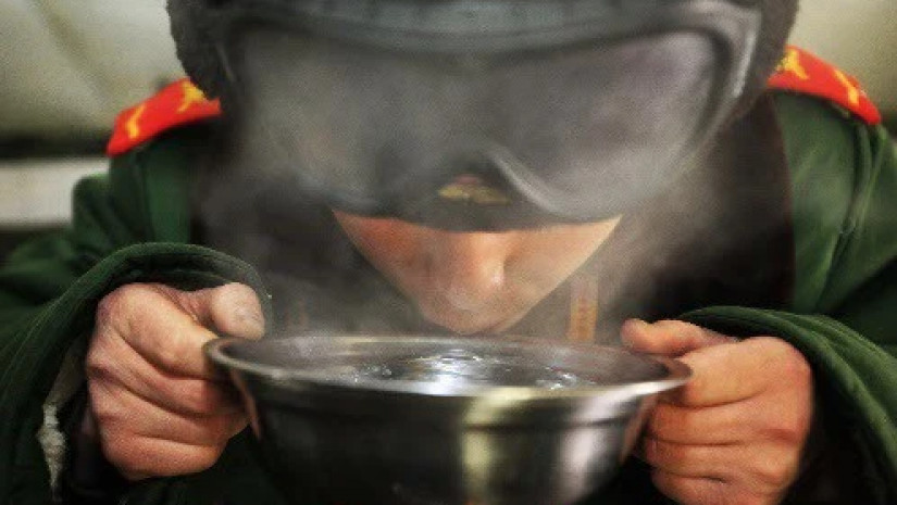 ცხელ წყალს