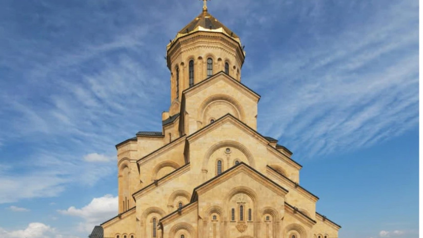 სამების საპატრიარქო ტაძარი