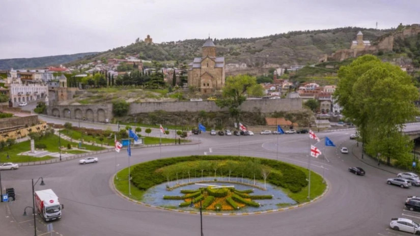 ევროპის მოედანზე